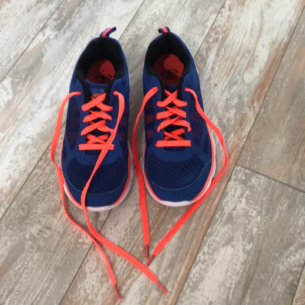 Boys blue and orange sneakers size 4